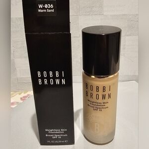 Bobbi Brown Weightless Skin Oil-Controlling Foundation SPF 15 W-036 Warm Sand